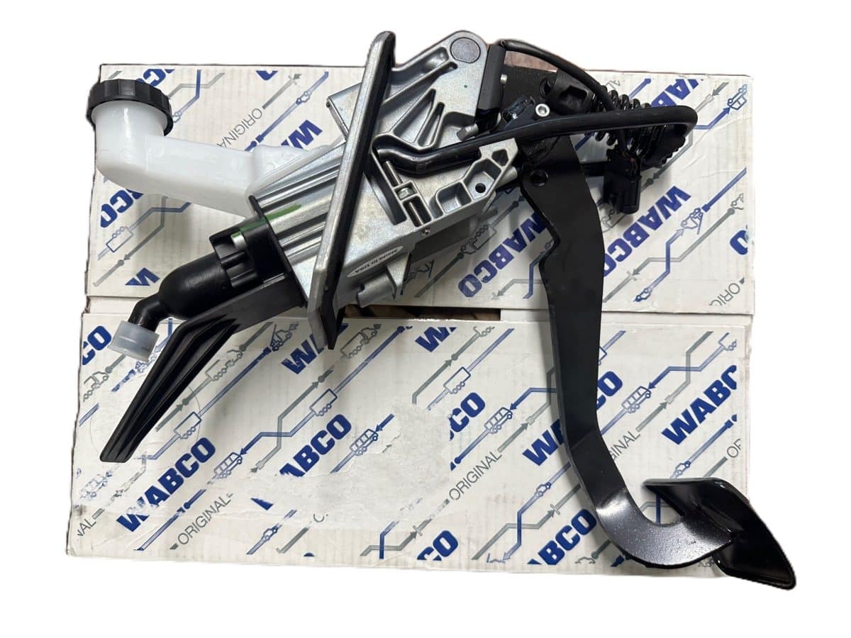 Wabco Pedal Unit Clutch Hydraulic - A0214078001 - Image 3